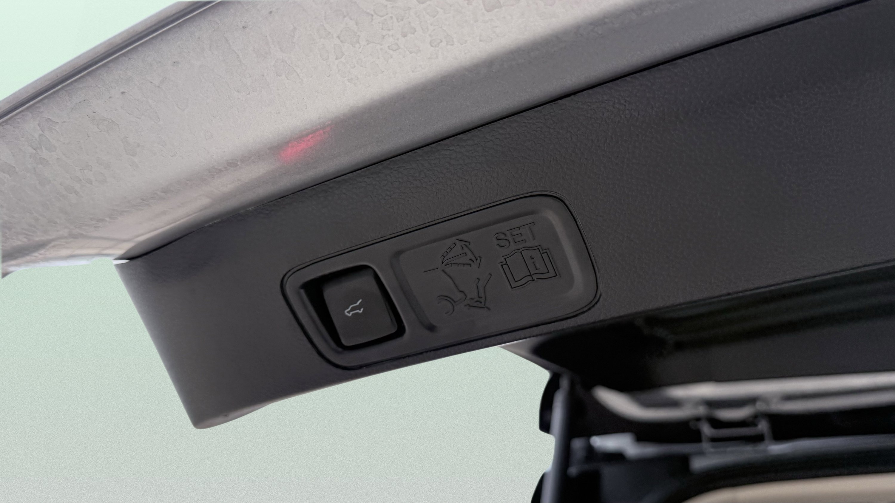 Used 2023 Ford Expedition Limited RWD image 13