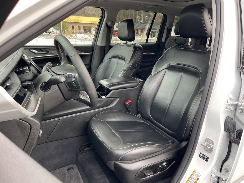 Used 2023 Jeep Grand Cherokee 4WD 4xe image 21