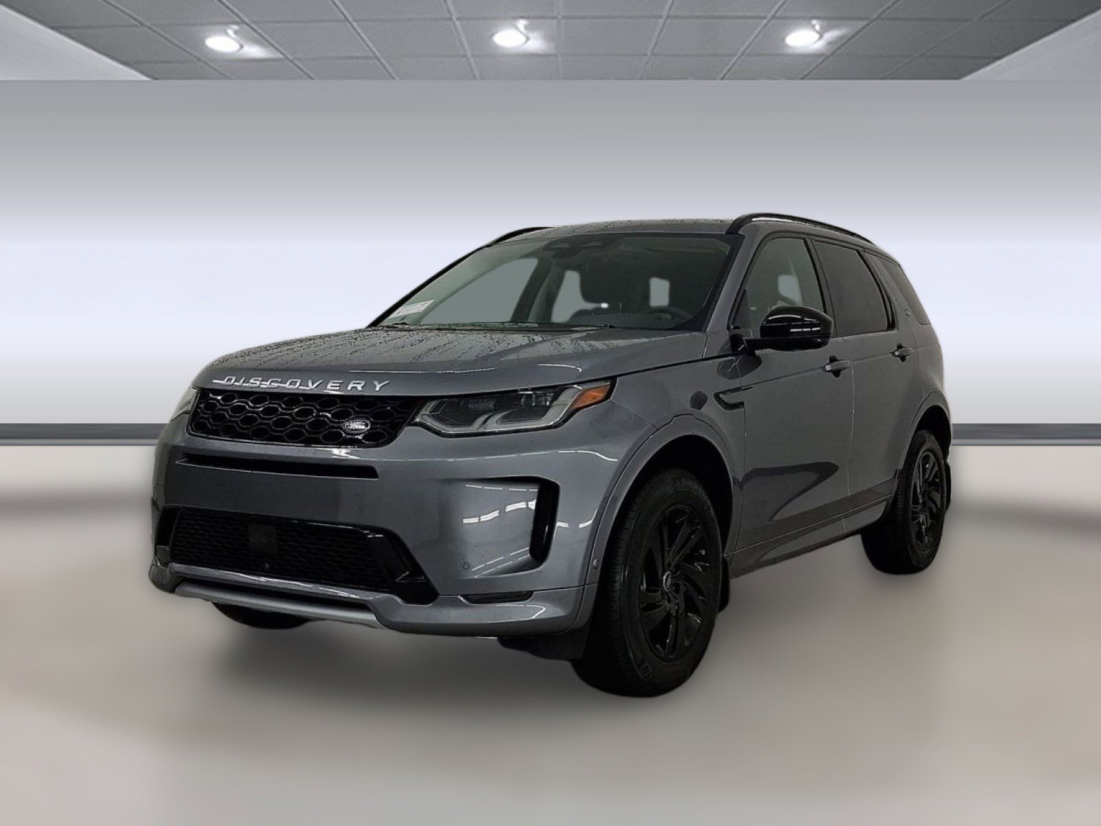Used 2025 Land Rover Discovery Sport S image 1