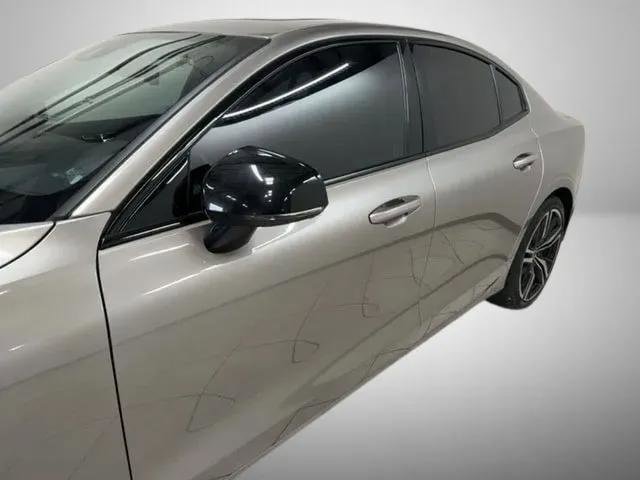 Used 2020 Volvo S60 T5 R-Design image 3