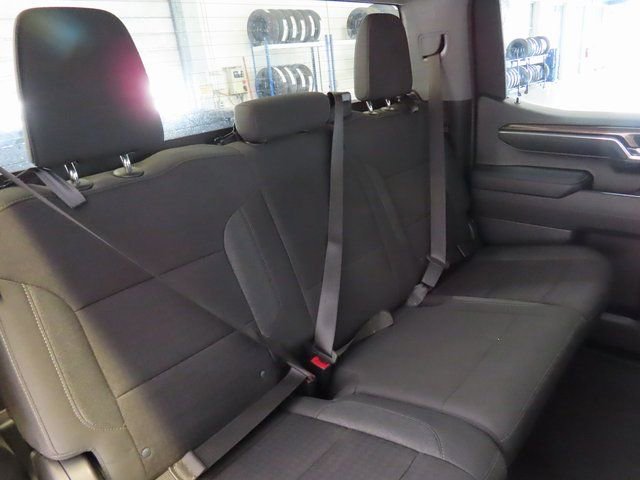 Used 2023 Chevrolet Silverado 1500 LT w/ Protection Package image 31