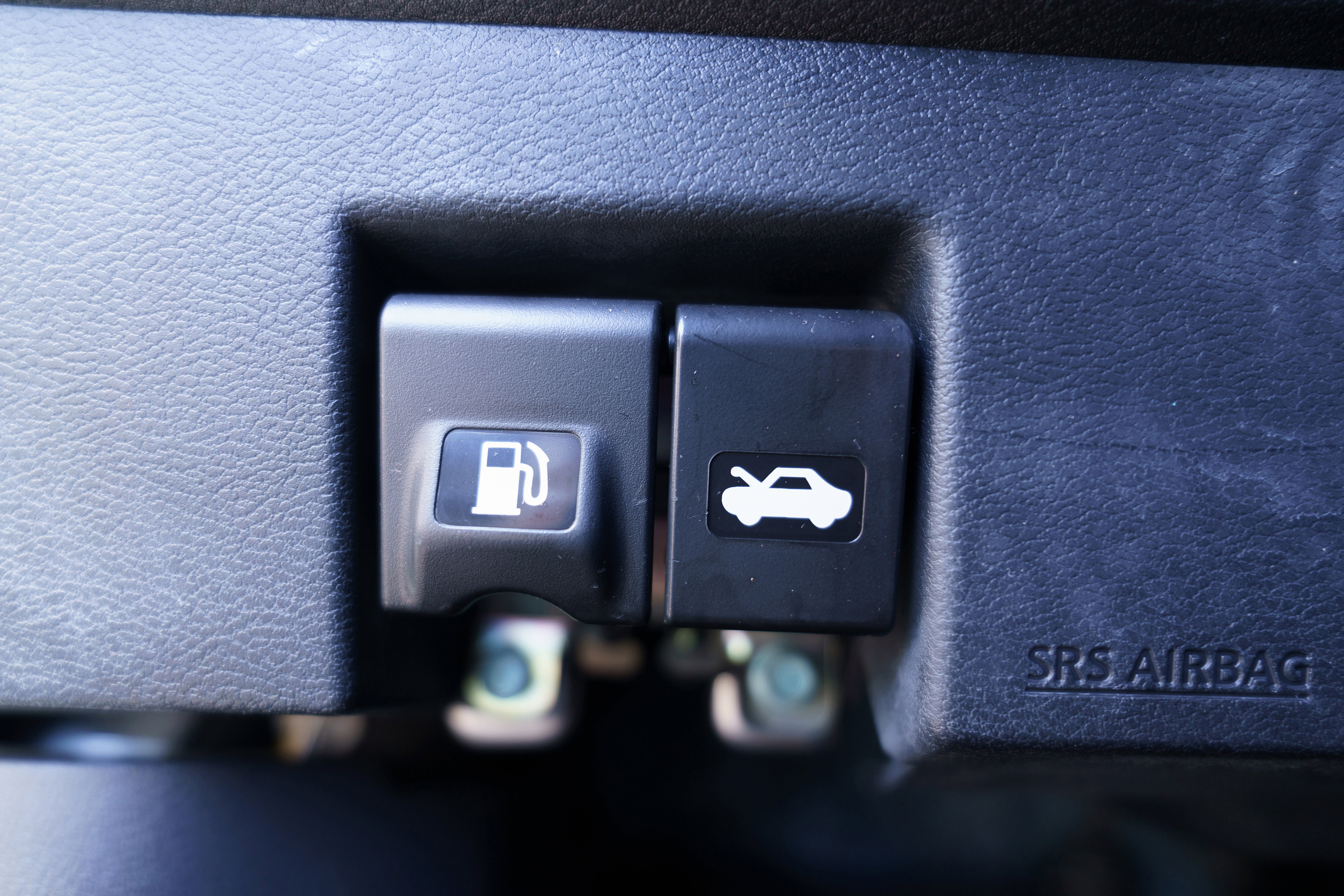 Used 2023 Nissan Kicks SR image 42