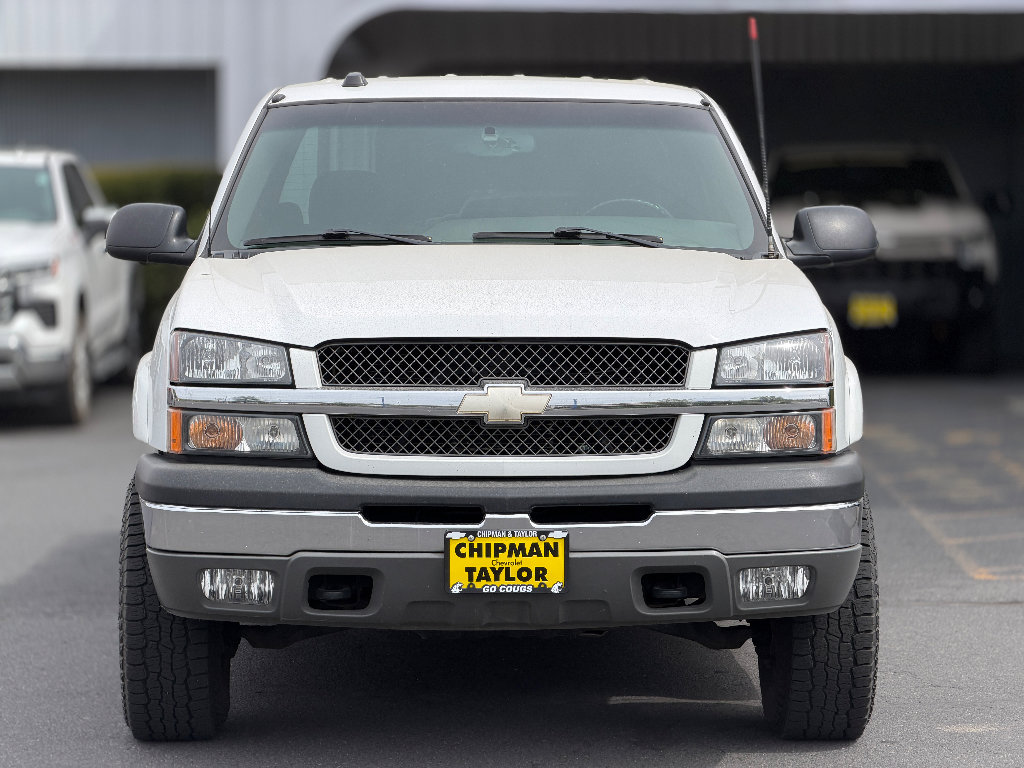 Used 2005 Chevrolet Silverado 1500 LS w/ Skid Plate Package AWD/4WD image 13
