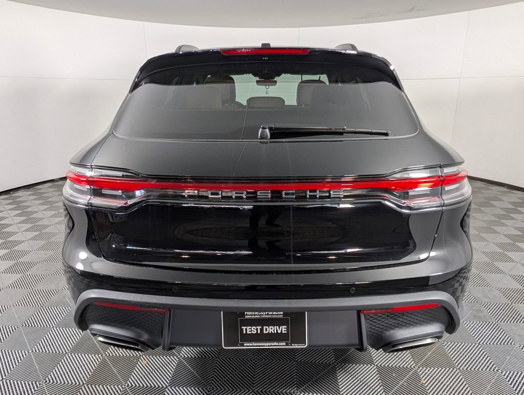New 2026 Porsche Macan image 6