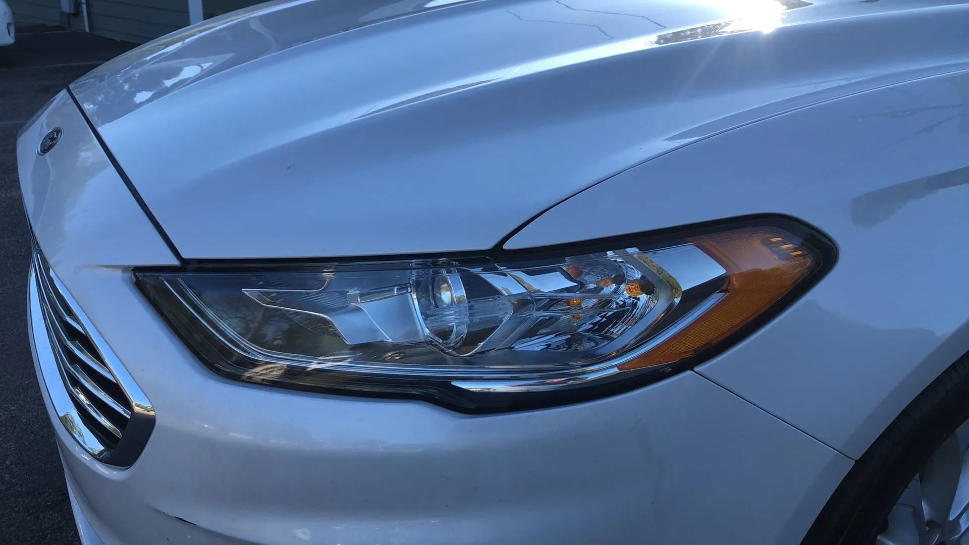 Used 2020 Ford Fusion SE FWD image 7