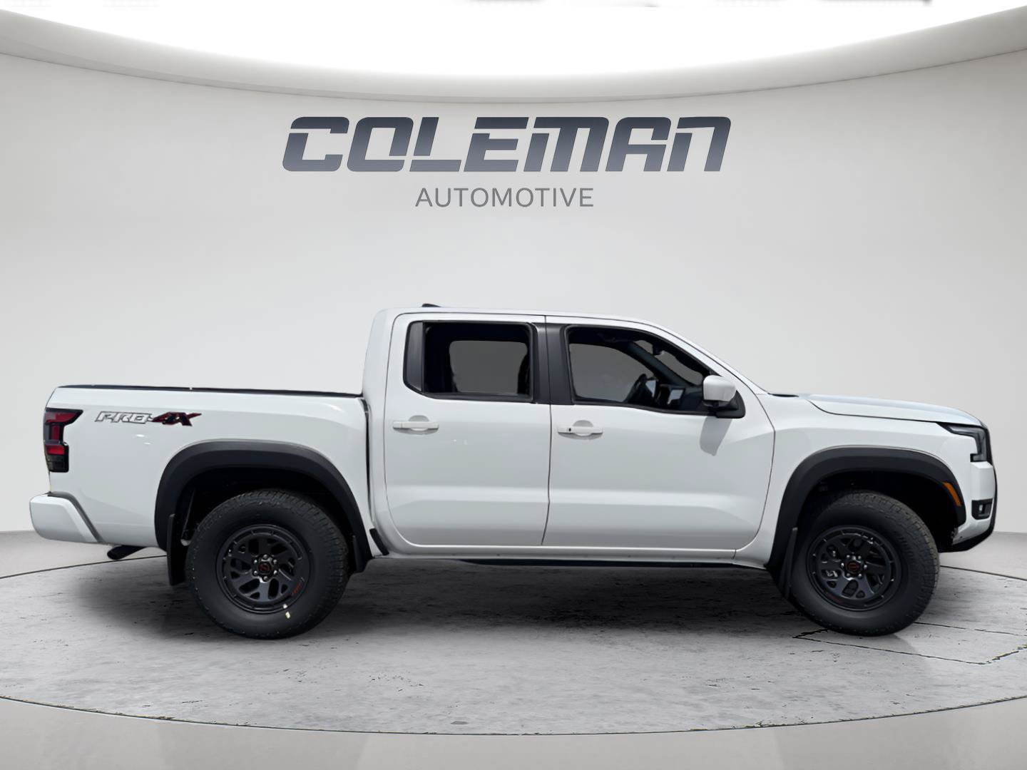 New 2026 Nissan Frontier PRO-4X w/ Tow Package AWD/4WD image 6