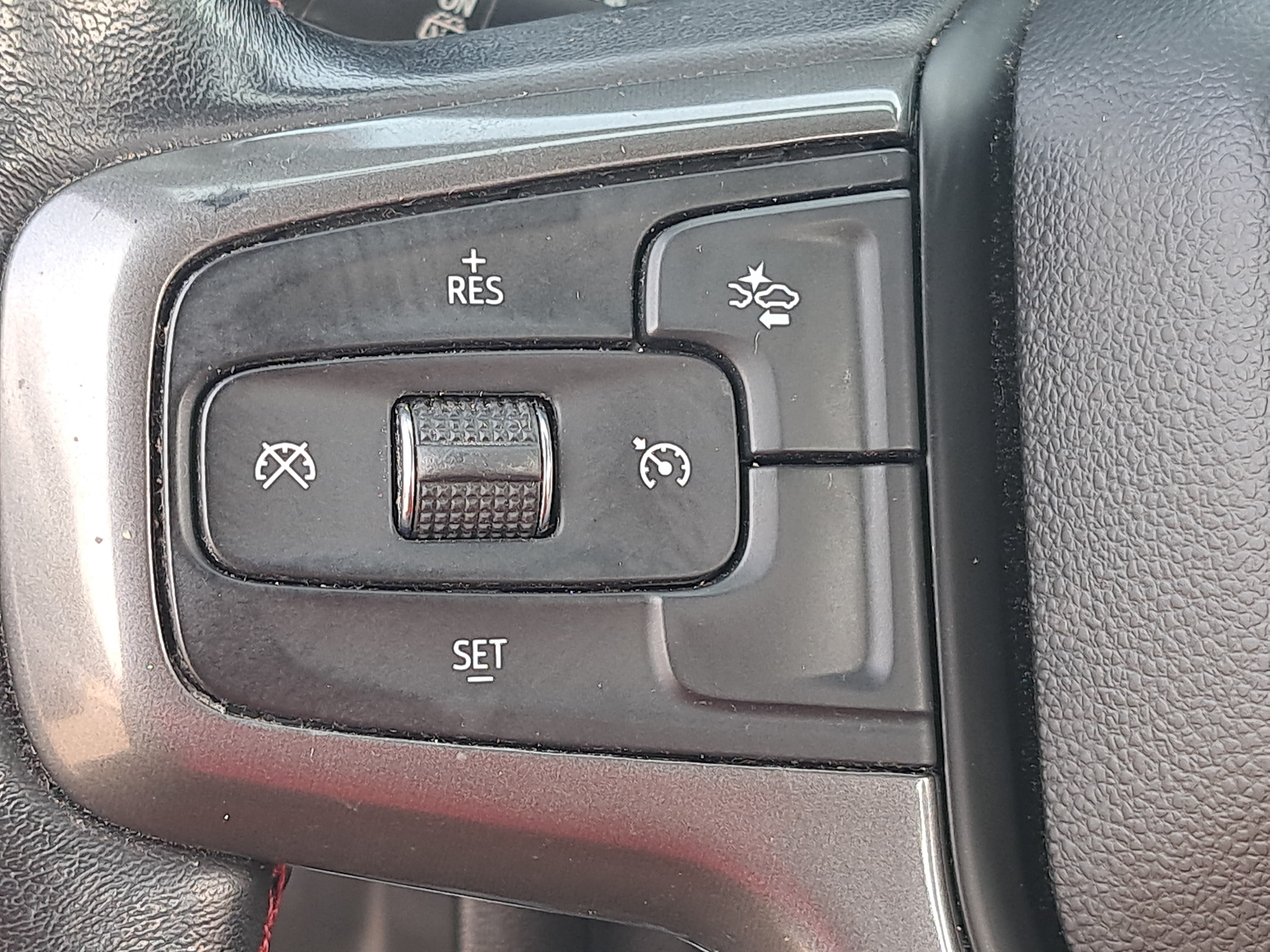 Used 2021 Chevrolet Tahoe RST AWD/4WD image 18