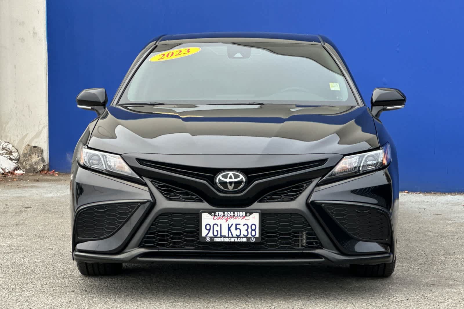Used 2023 Toyota Camry SE FWD image 9