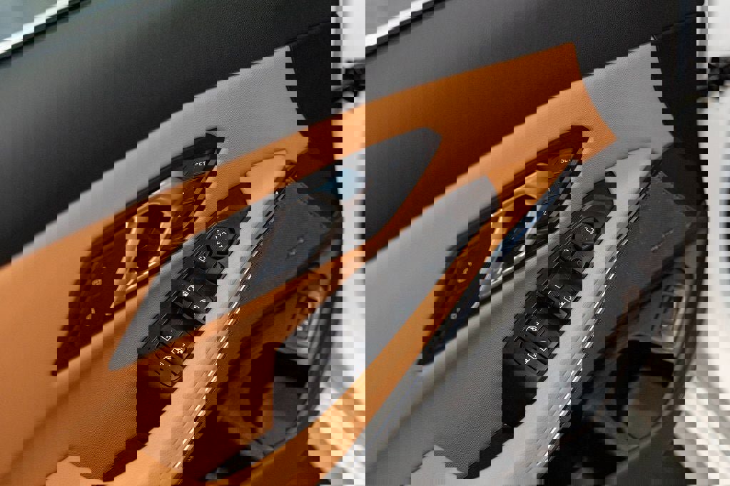 New 2026 BMW 330i xDrive Sedan w/ Convenience Package image 13