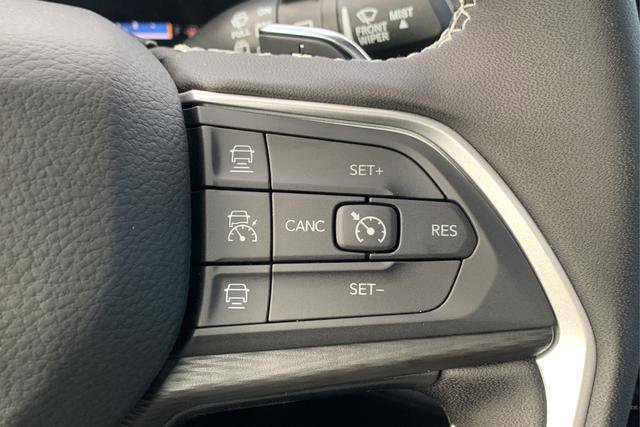 New 2025 Jeep Grand Cherokee Altitude image 27