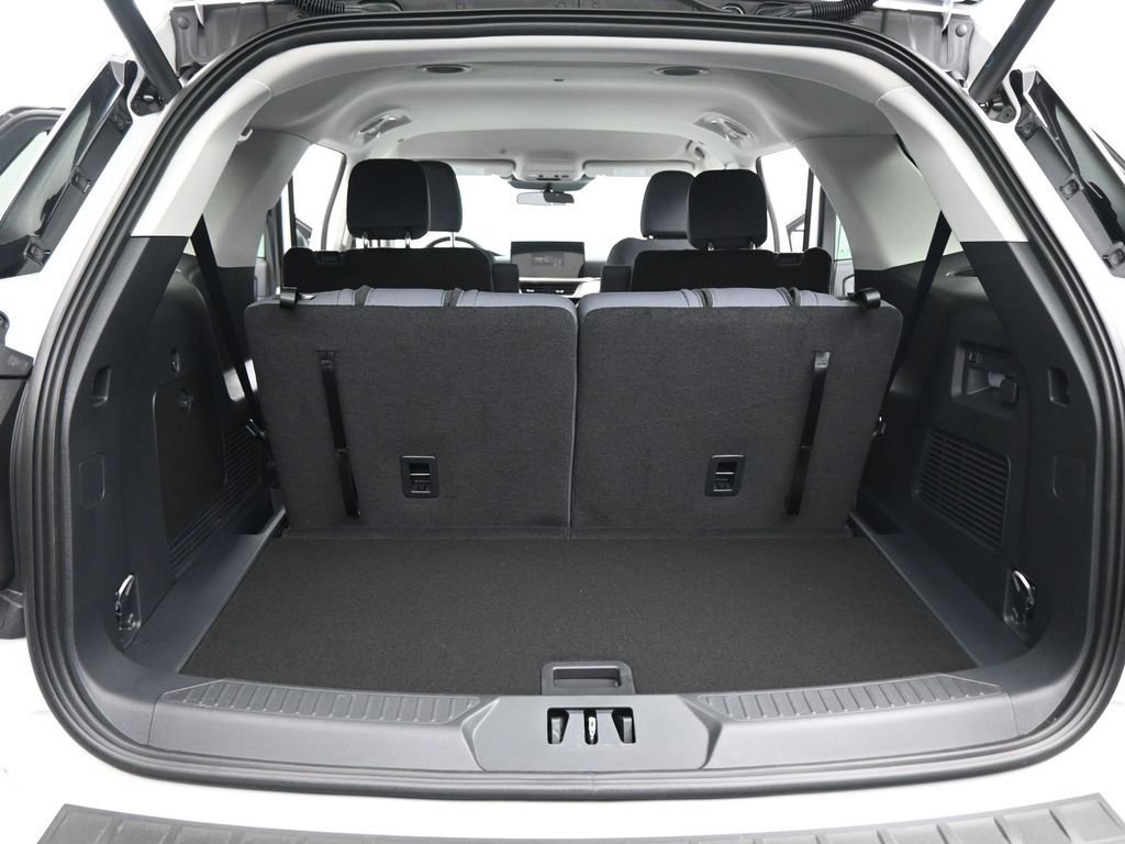New 2026 Ford Explorer Active image 23