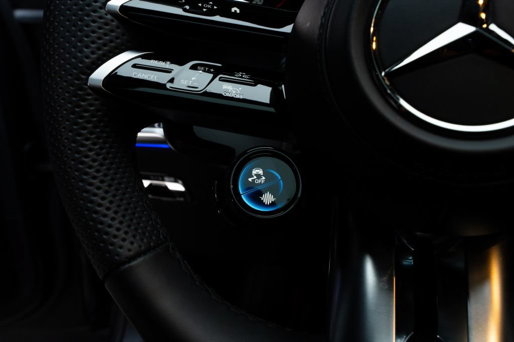 Used 2024 Mercedes-Benz S 63 AMG S image 29