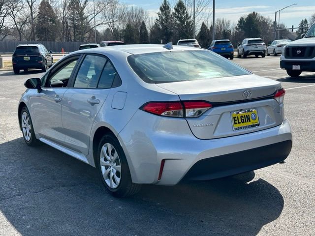 Used 2025 Toyota Corolla LE image 4
