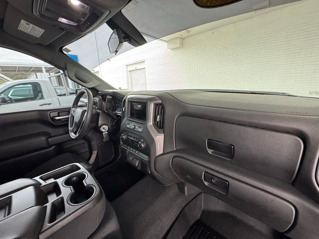 Used 2019 Chevrolet Silverado 1500 Custom Trail Boss w/ Custom Convenience Package image 18
