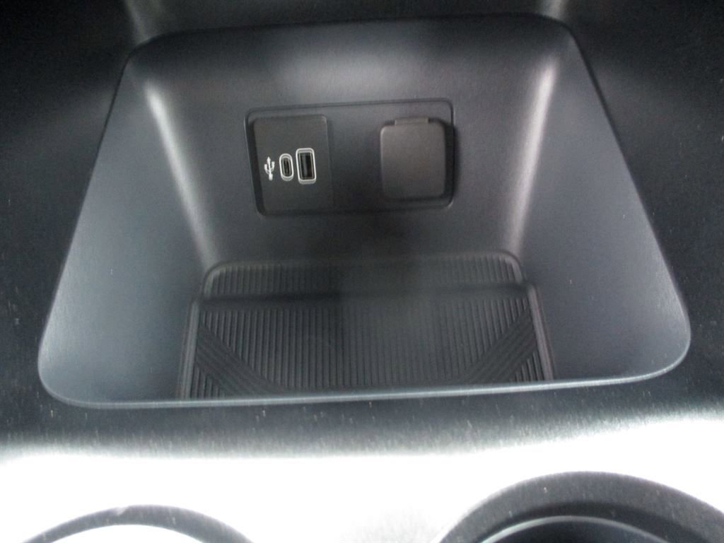 New 2026 Ford Explorer ST-Line w/ ST-Line Street Pack image 13