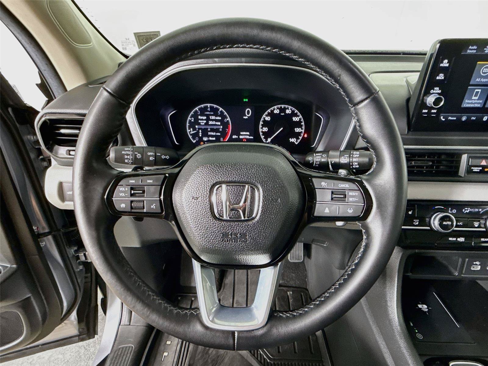 Used 2025 Honda Pilot EX-L image 13