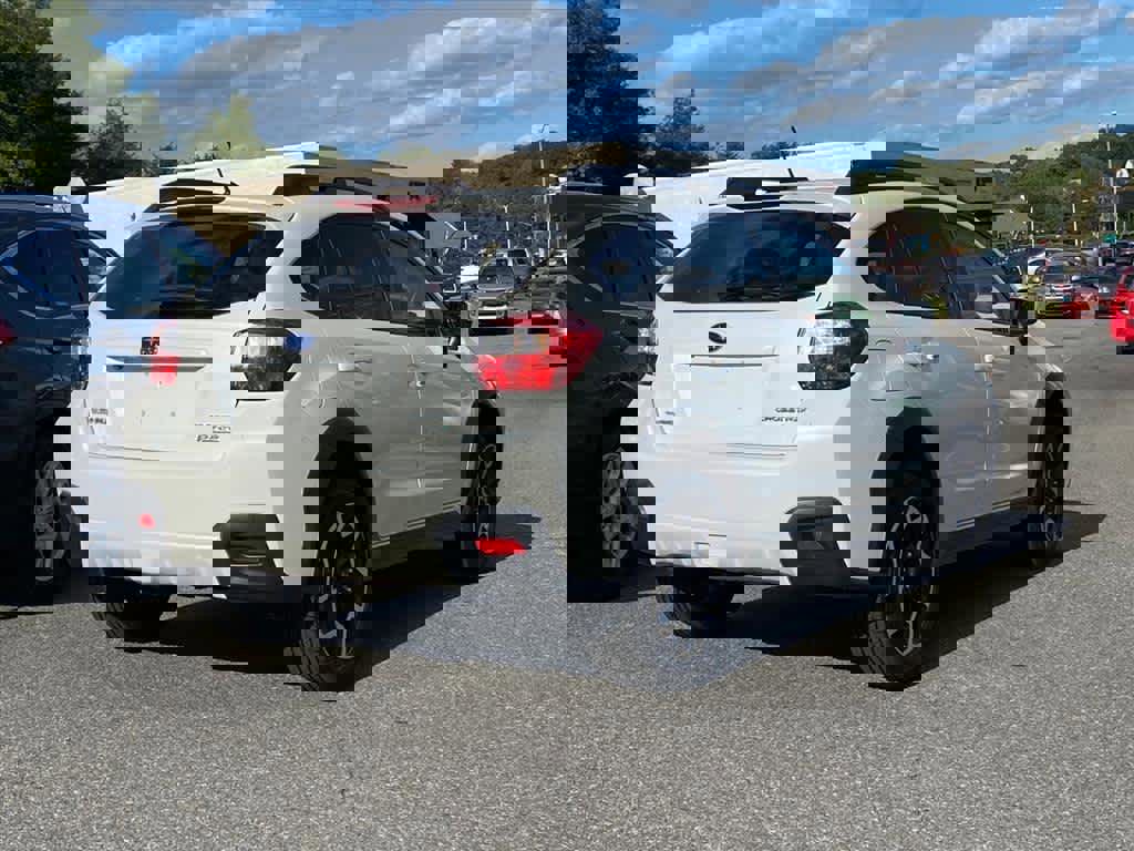 Used 2017 Subaru Crosstrek 2.0i Premium image 5