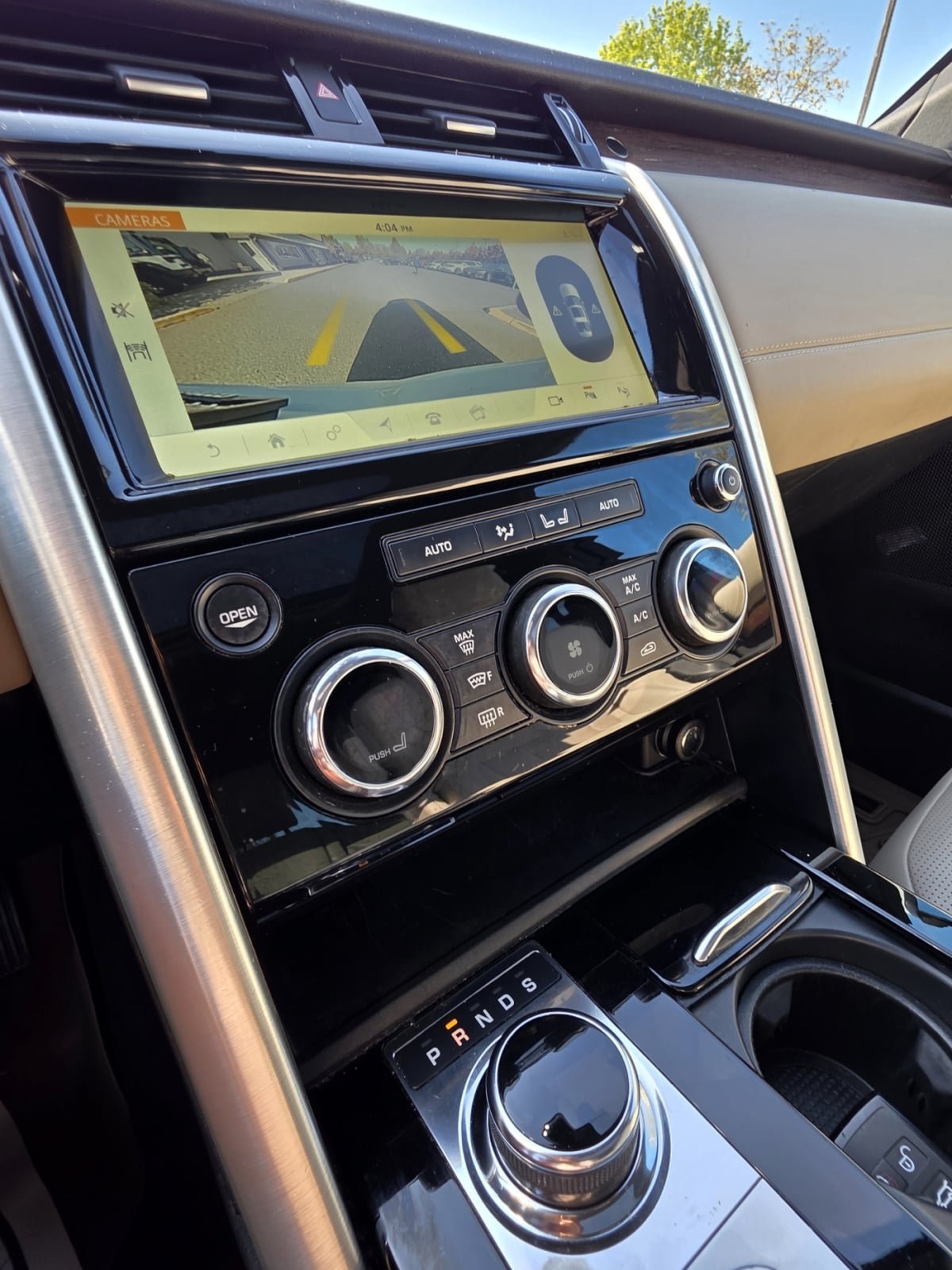 Used 2019 Land Rover Discovery HSE AWD/4WD image 20