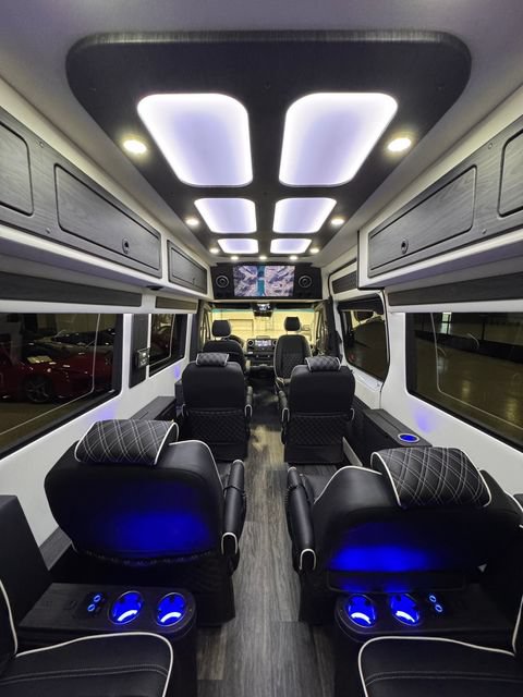 New 2025 Mercedes-Benz Sprinter 3500 image 7