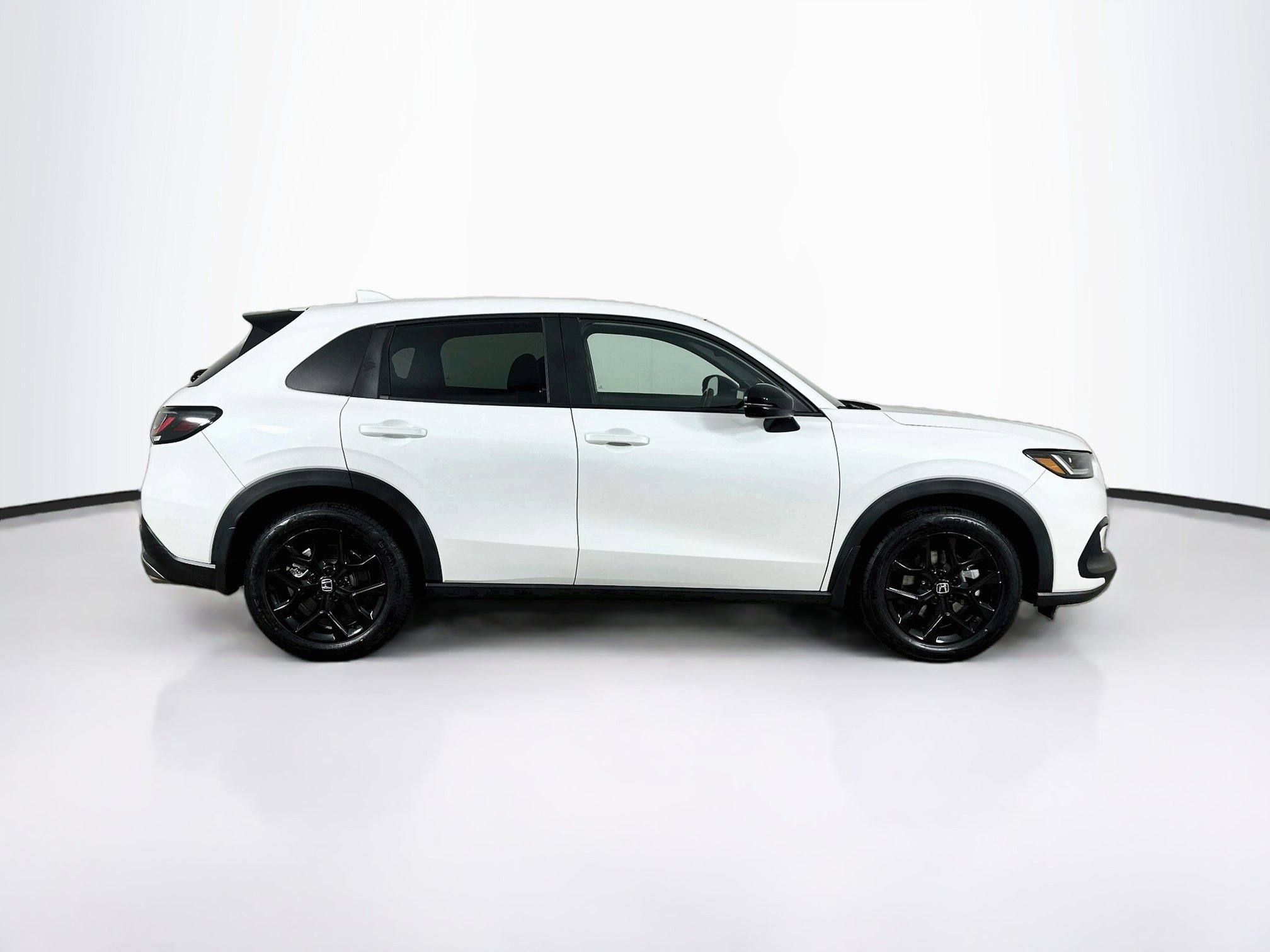 Used 2024 Honda HR-V Sport image 10