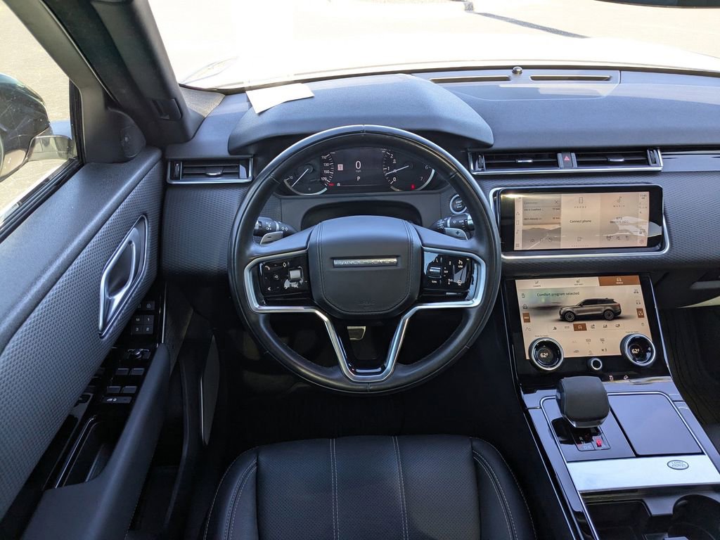 Used 2022 Land Rover Range Rover Velar R-Dynamic S image 18