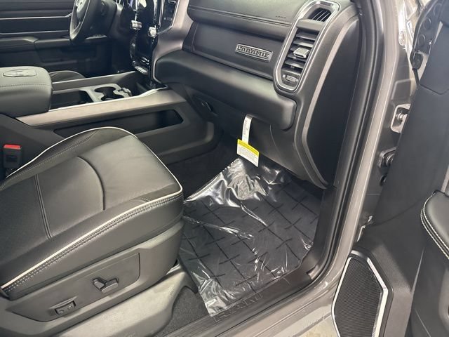 New 2026 RAM 2500 Laramie w/ Night Edition AWD/4WD image 23