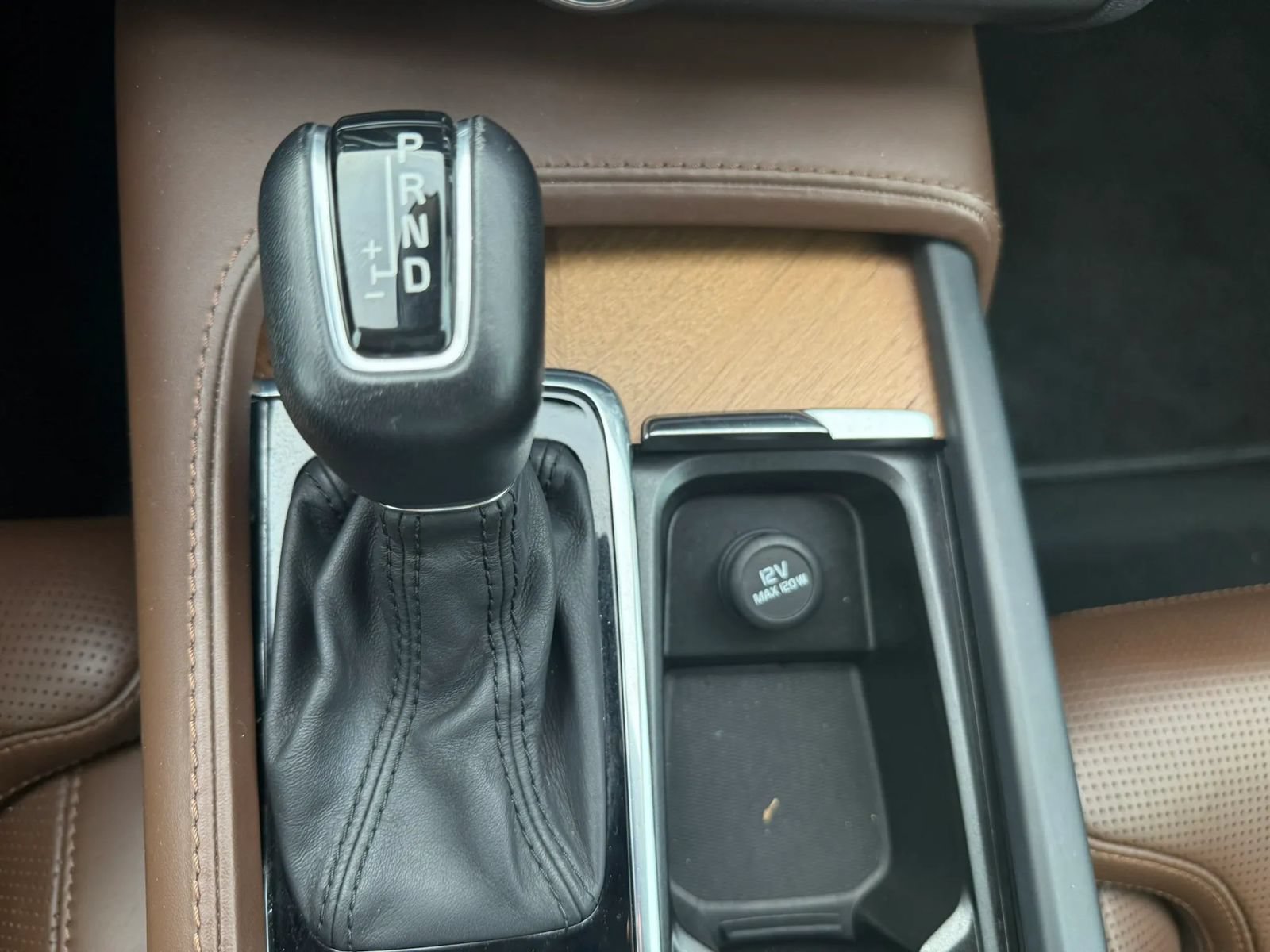 Used 2018 Volvo S90 T6 Inscription w/ Convenience Package AWD/4WD image 41