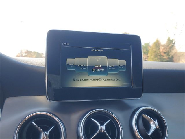 Used 2015 Mercedes-Benz CLA 250 image 28