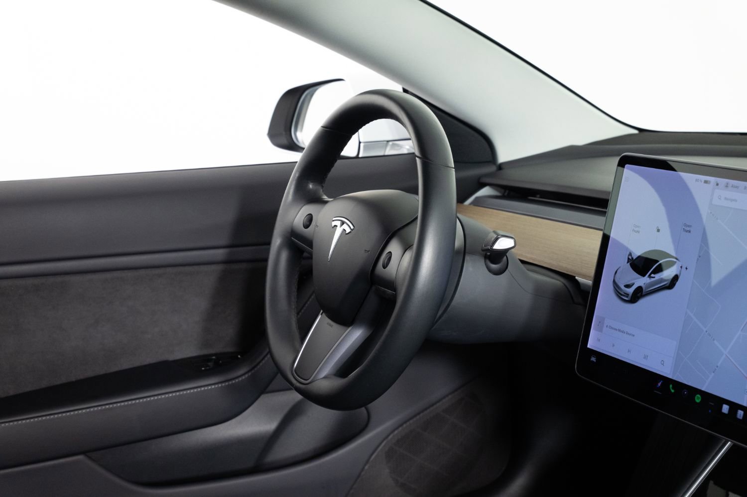 Used 2018 Tesla Model 3 Long Range image 24