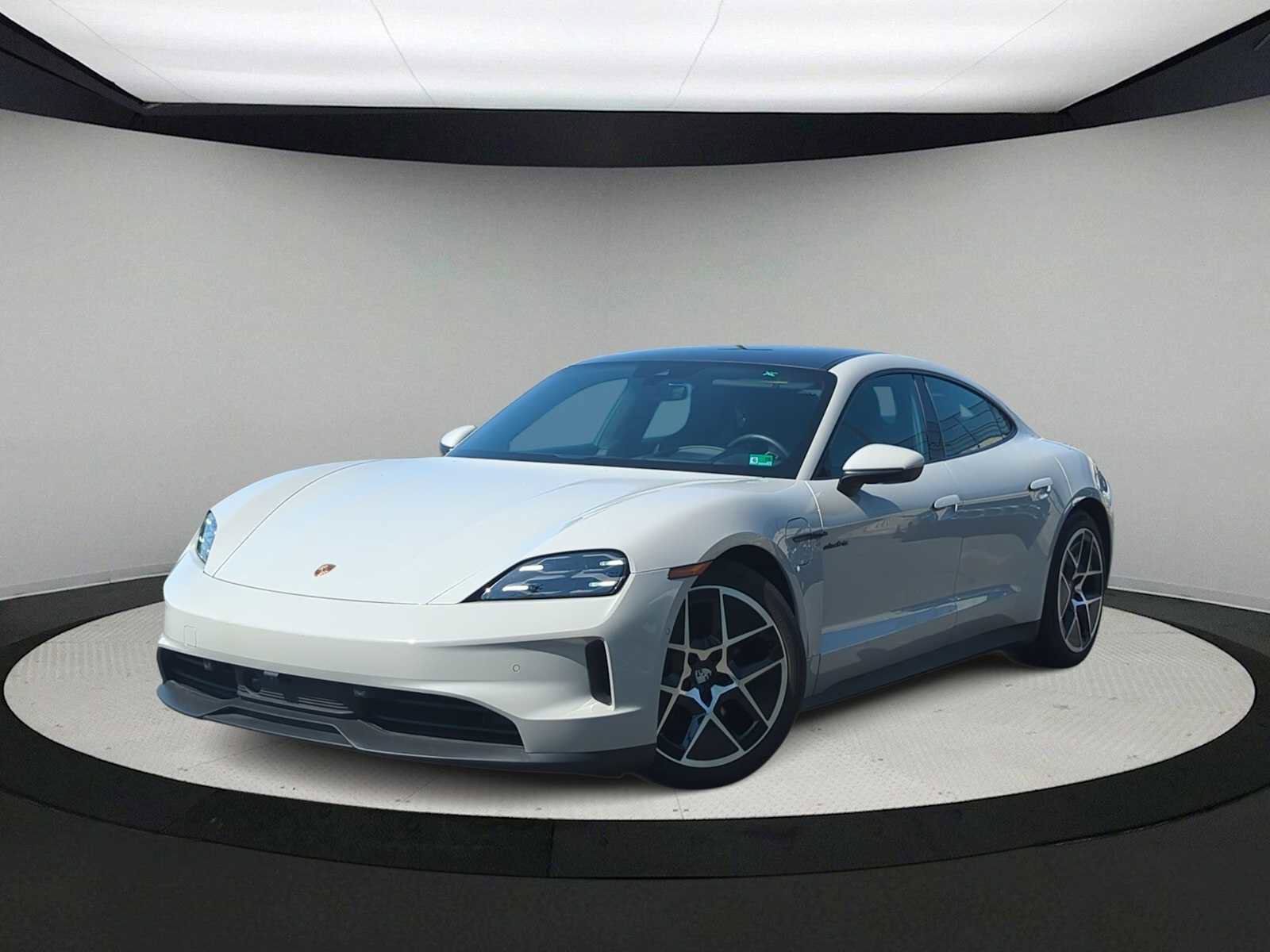 Used 2025 Porsche Taycan image 1