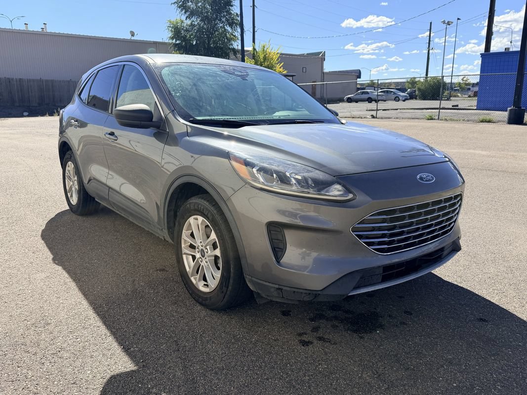 Used 2022 Ford Escape SE w/ Convenience Package AWD/4WD image 3
