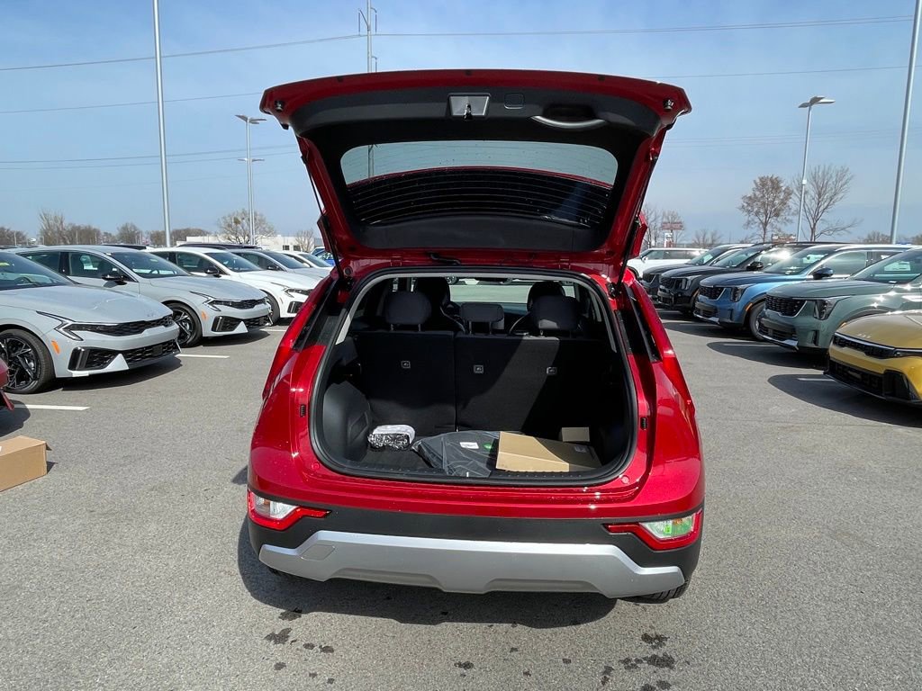 New 2026 Kia Niro LX FWD image 9
