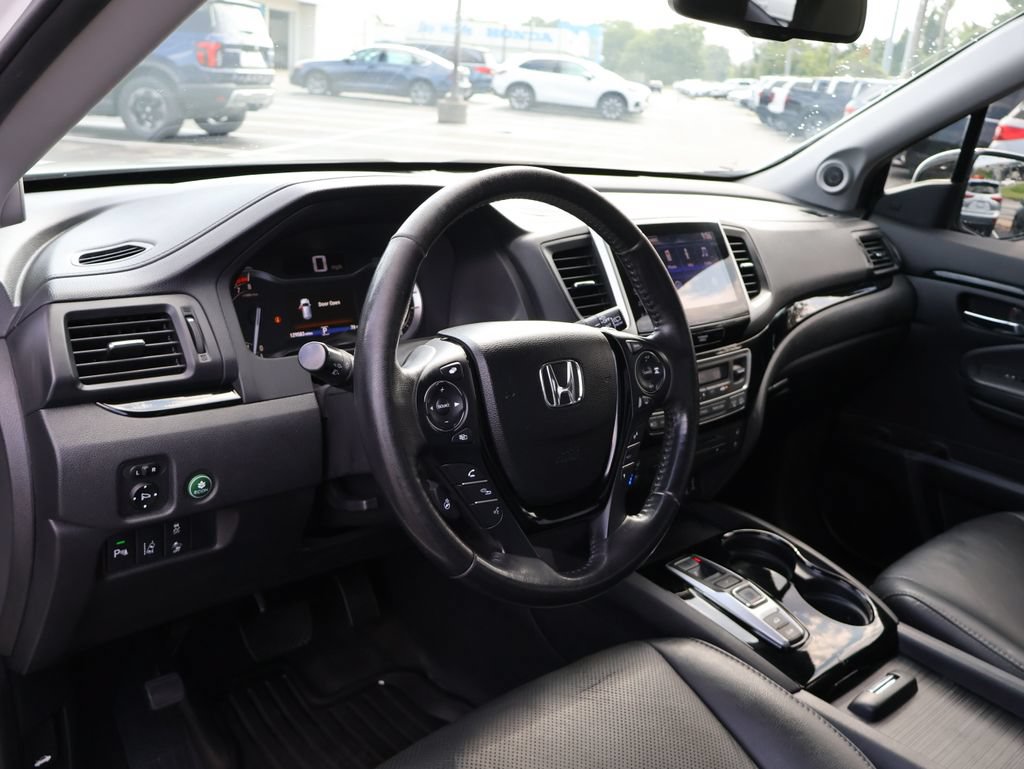 Certified 2017 Honda Pilot Elite image 19