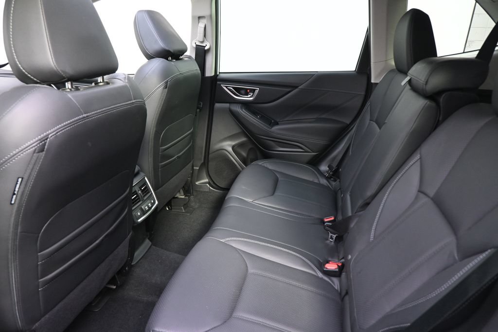 Certified 2023 Subaru Forester Touring AWD/4WD image 21