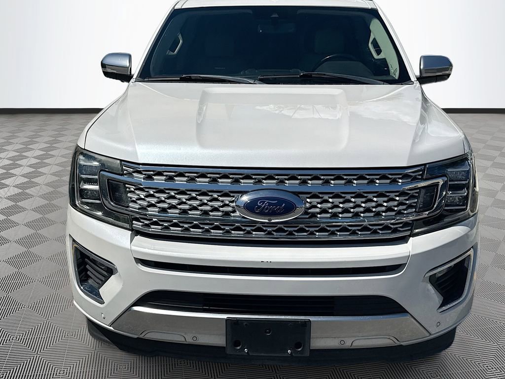 Used 2019 Ford Expedition Platinum image 2