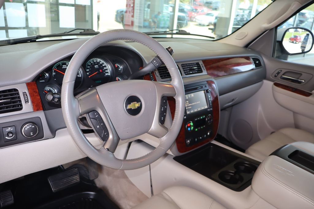 Used 2012 Chevrolet Tahoe 4WD Hybrid image 16