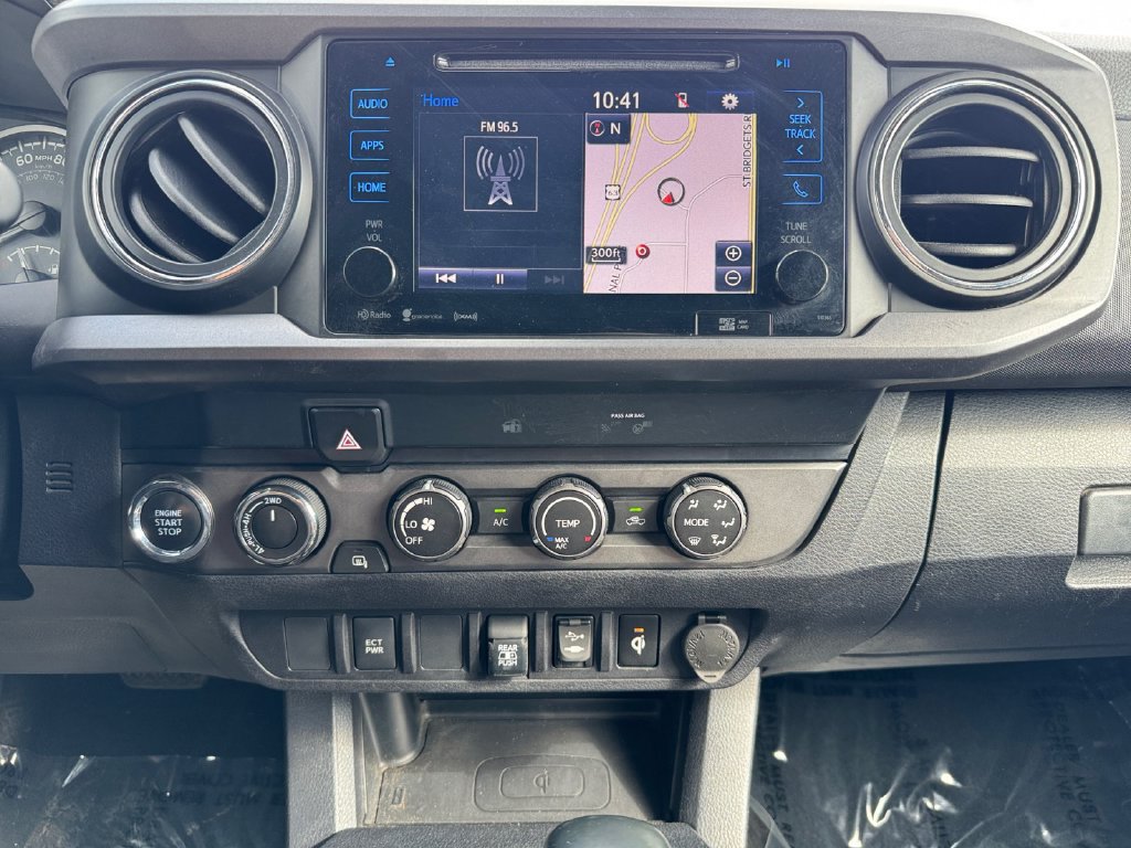 Certified 2019 Toyota Tacoma TRD Off-Road AWD/4WD image 15