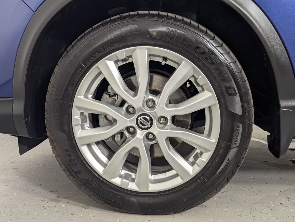 Used 2021 Nissan Rogue Sport S FWD image 11