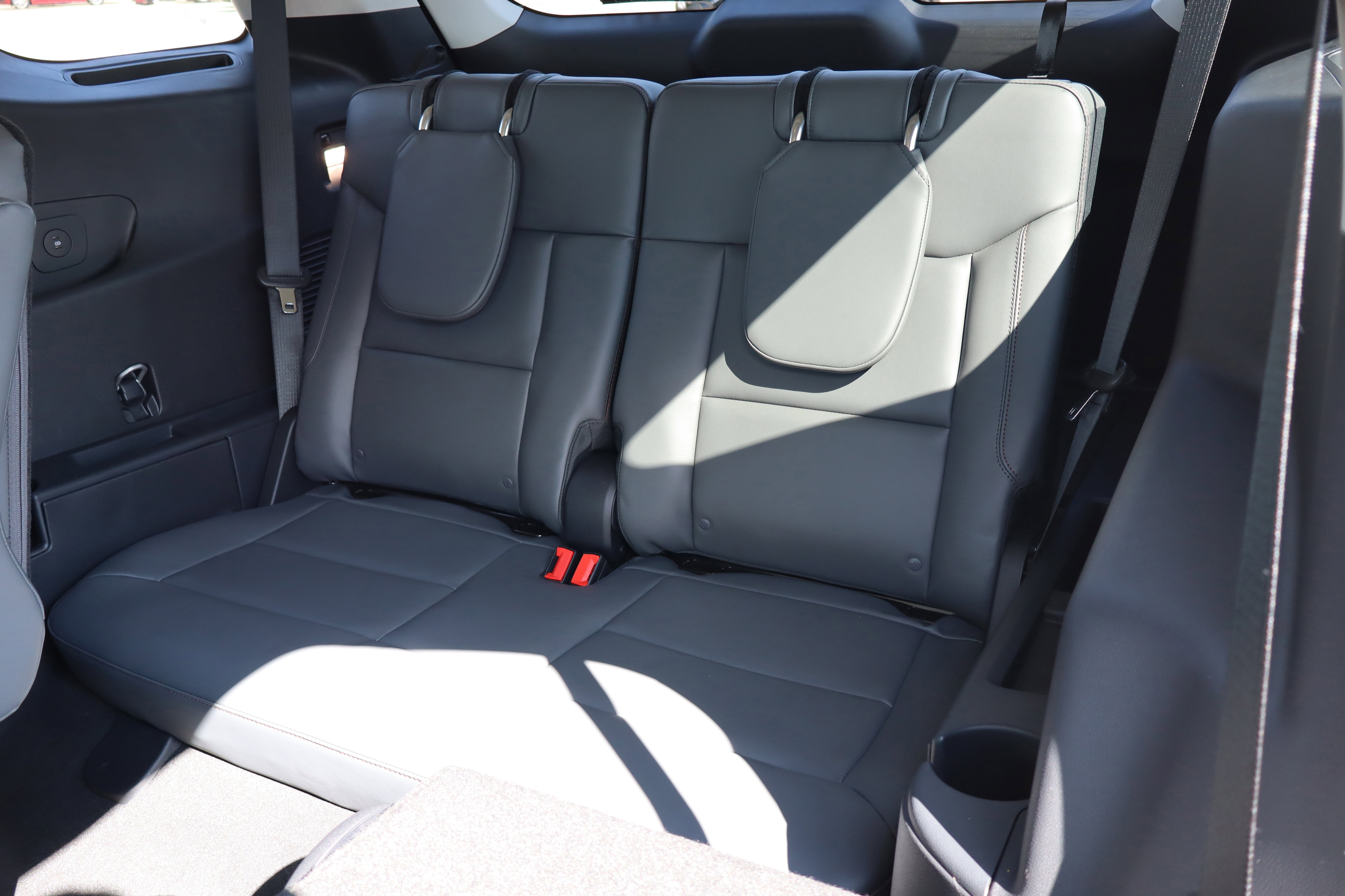 New 2026 Ford Explorer Active w/ Active Comfort Package image 11