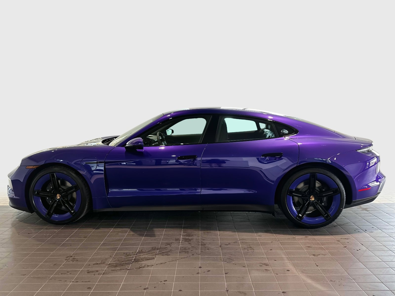 Certified 2025 Porsche Taycan image 2