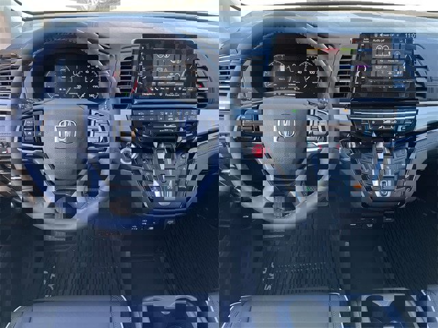 New 2026 Honda Odyssey Touring image 11