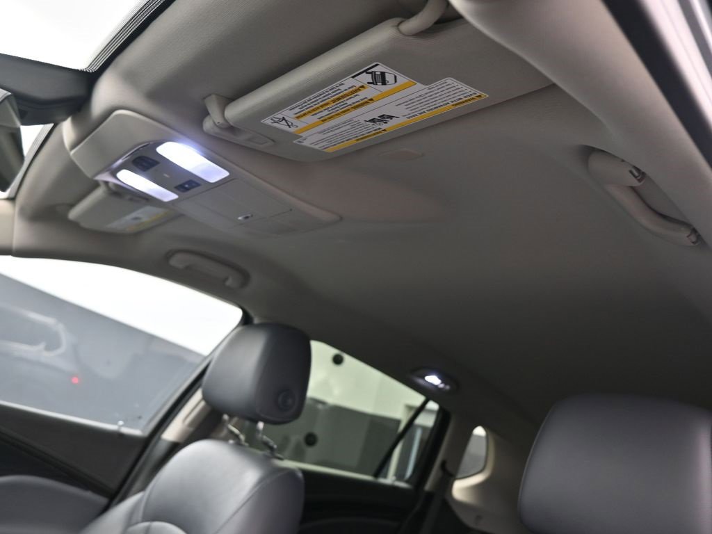 Used 2019 Buick Envision Premium image 10