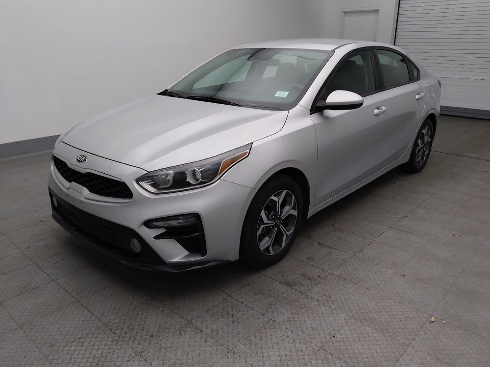 Used 2019 Kia Forte LXS image 2