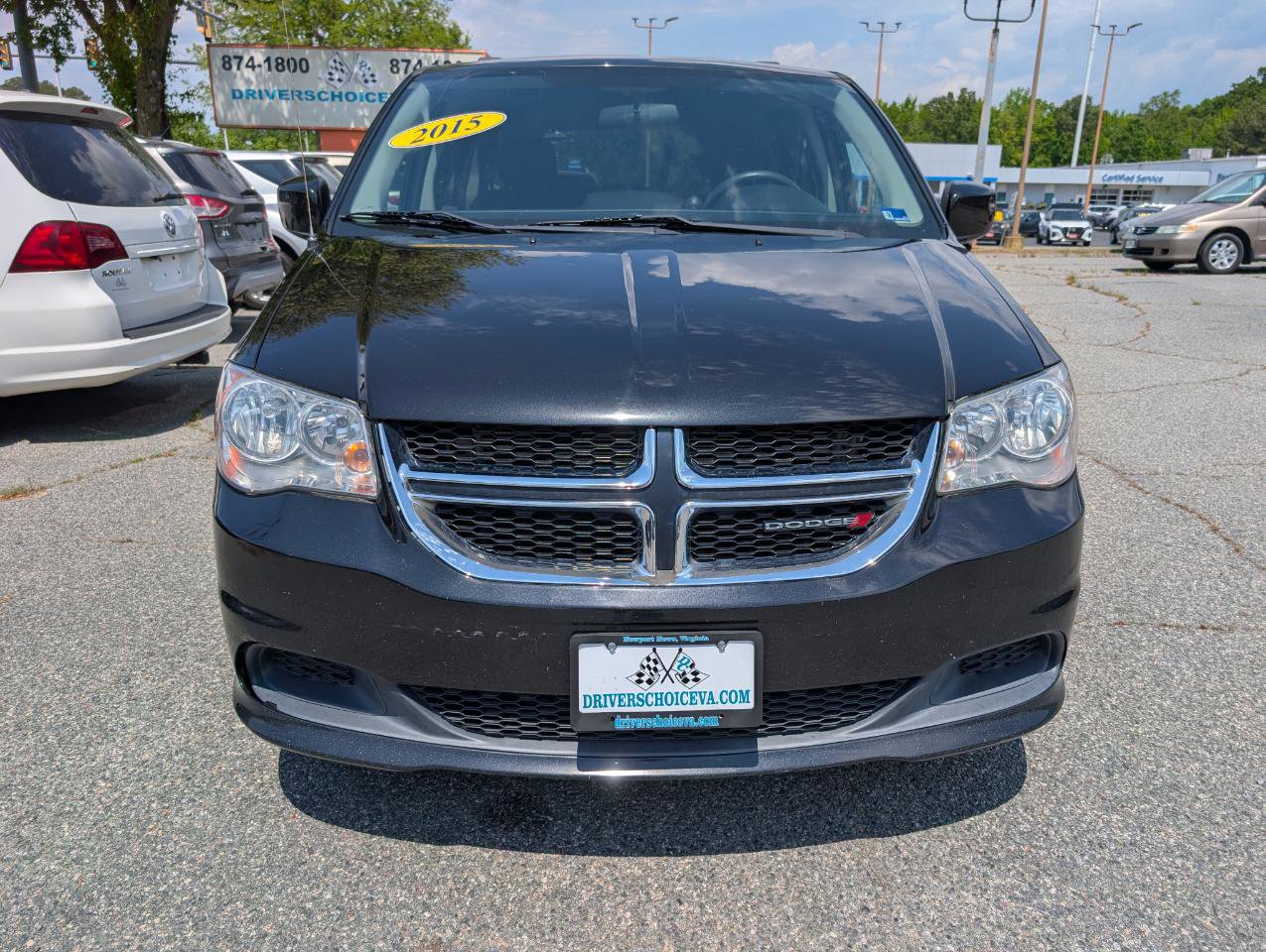 Used 2015 Dodge Grand Caravan SXT FWD image 12