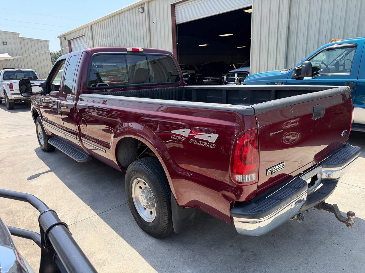 Used 1999 Ford F250 XLT AWD/4WD image 10
