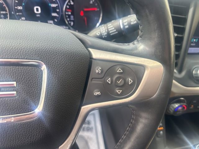Used 2018 GMC Acadia Denali w/ Technology Package FWD image 5