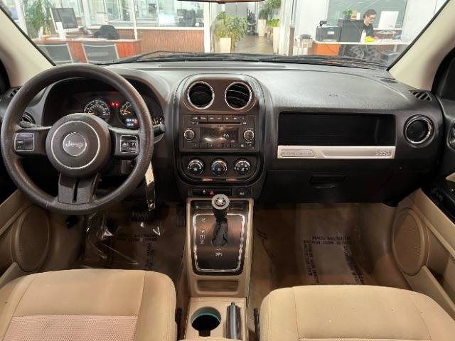 Used 2015 Jeep Compass Sport w/ Power Value Group FWD image 9