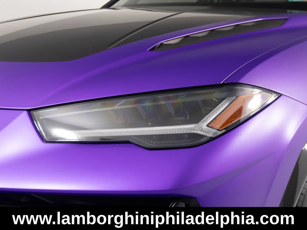 Used 2024 Lamborghini Urus Performante AWD/4WD image 44