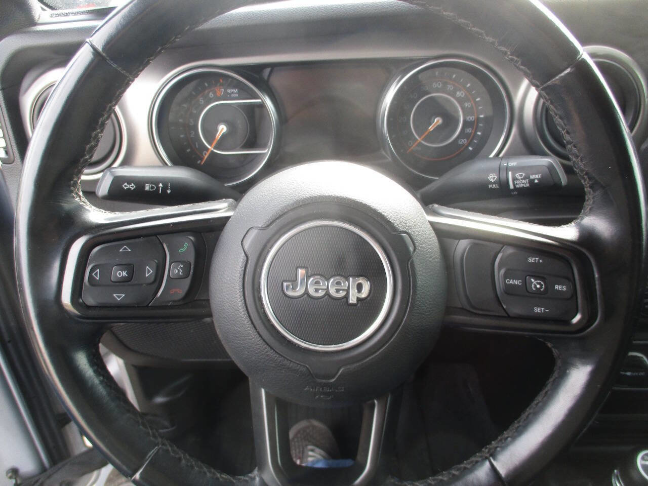 Used 2020 Jeep Gladiator Sport w/ Quick Order Package 24S image 25