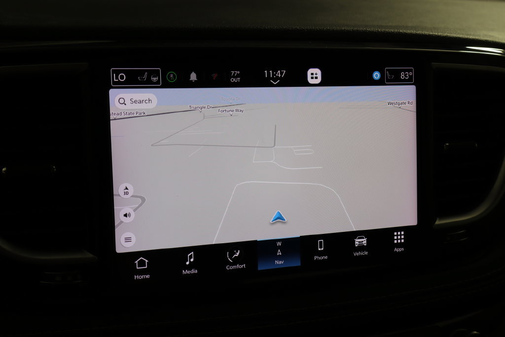 Used 2023 Chrysler Pacifica Limited FWD image 36